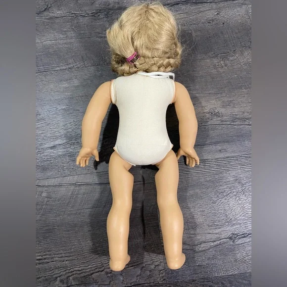Vintage Pleasant Company American Girl Doll Kirsten Larson Retired White Body - Picture 4 of 10
